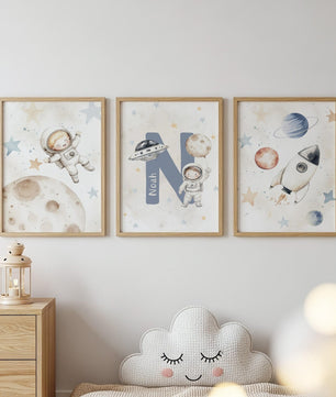 Cuadros Decorativos infantiles Modernos Astronautas Galaxia, cohete y nombre