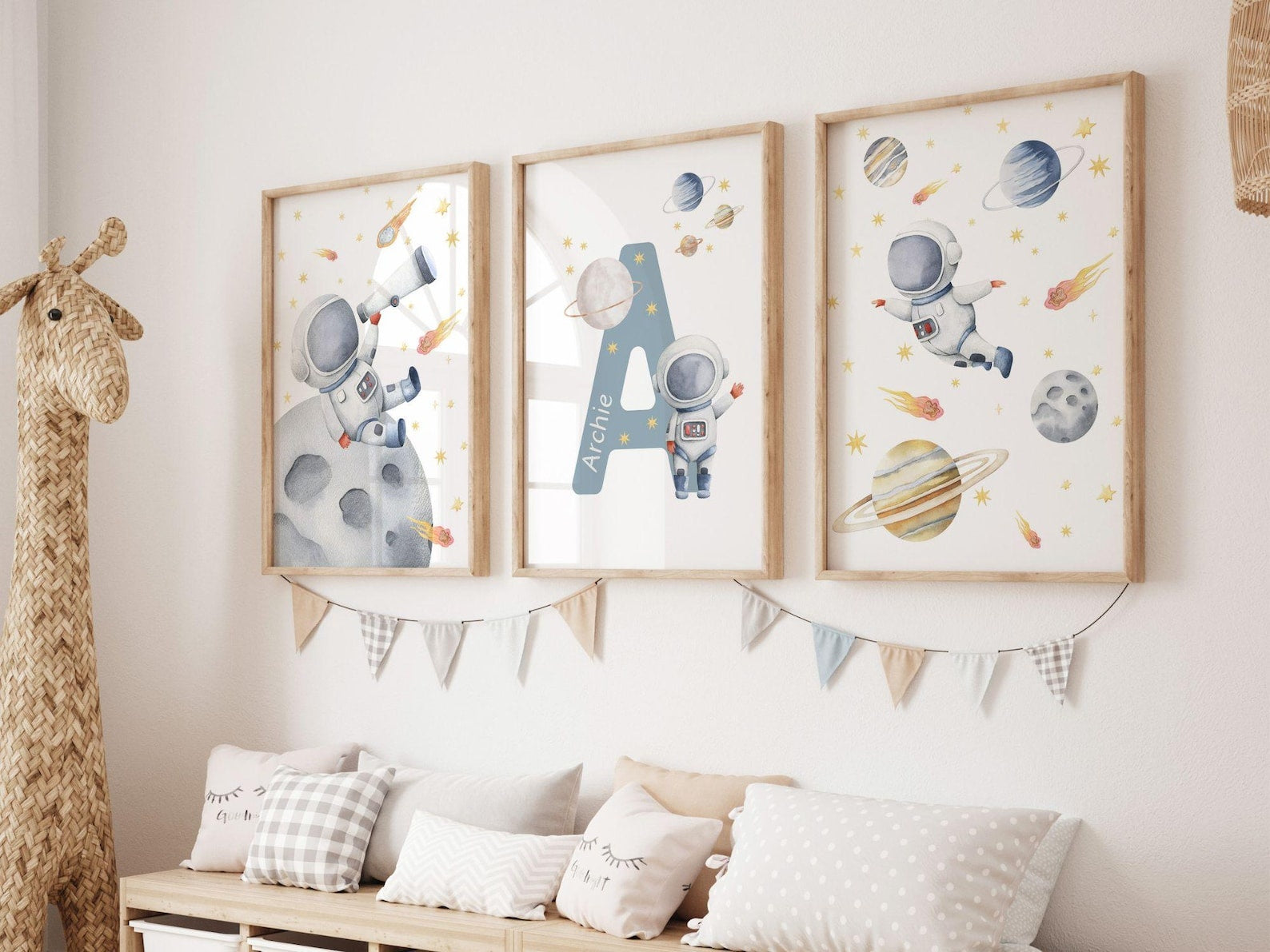 Cuadros Decorativos infantiles Modernos Astronautas con nombre en el espacio