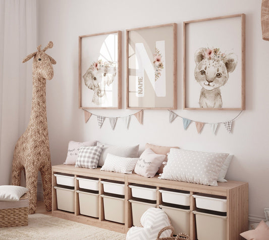 Cuadros Decorativos infantiles Modernos animales niña  flores con nombre personalizado beige