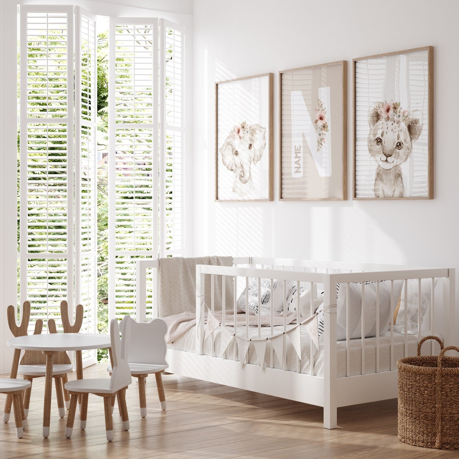 Cuadros Decorativos infantiles Modernos animales niña  flores con nombre personalizado beige