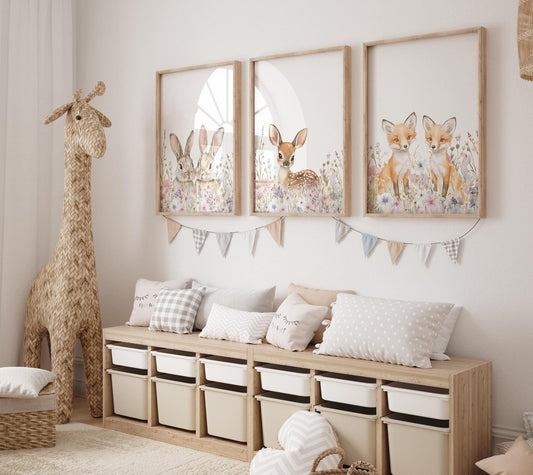 Cuadros Decorativos infantiles Modernos animales del bosque en jardin niña
