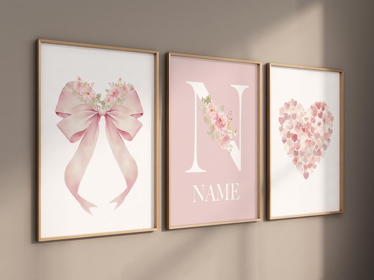 Cuadros Decorativos infantiles Modernos Moño con flores corazon y nombre