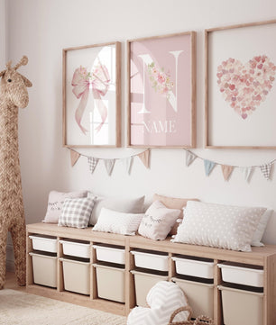 Cuadros Decorativos infantiles Modernos Moño con flores corazon y nombre