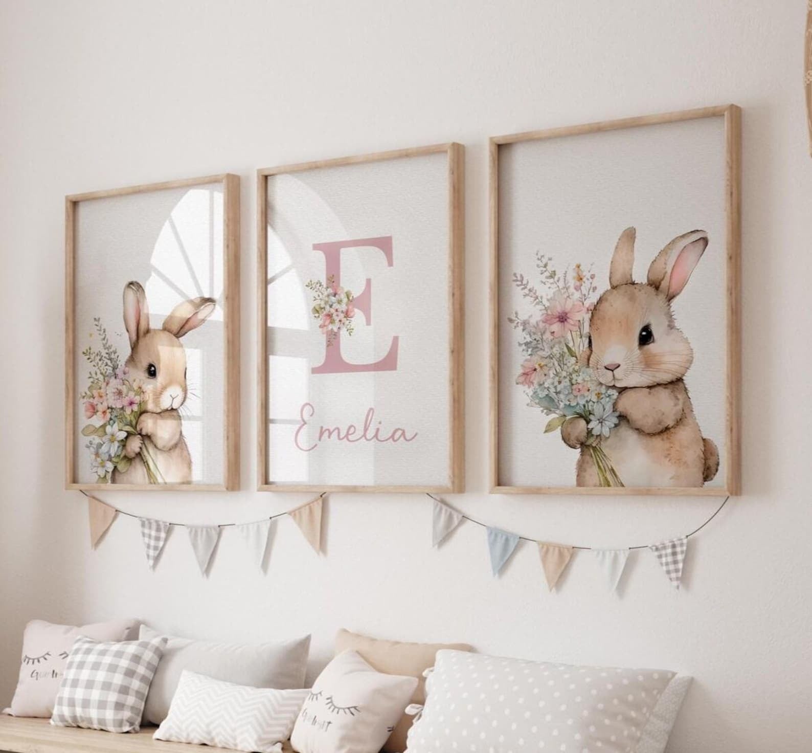 Cuadros Decorativos infantiles Modernos Coneja con flores y nombre personalizado