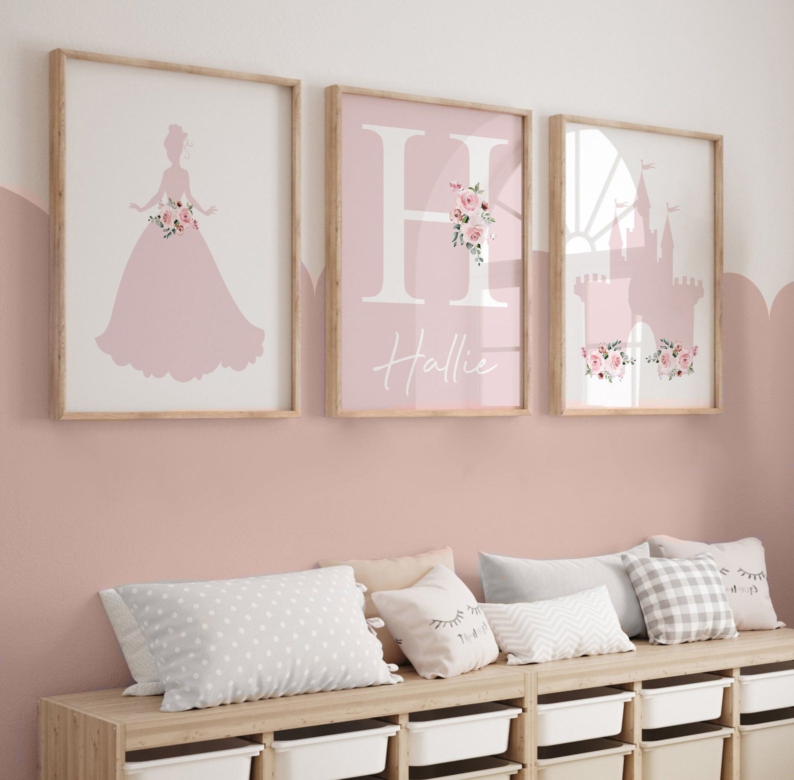 Cuadros Decorativos infantiles Modernos de princesas castillo e inicial silueta