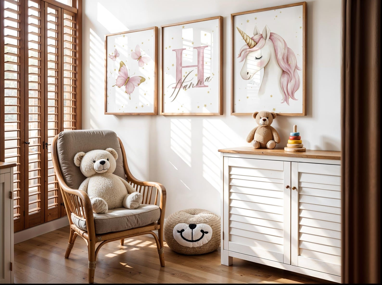 Cuadros Decorativos infantiles Modernos de princesas unicornio, mariposas con nombre