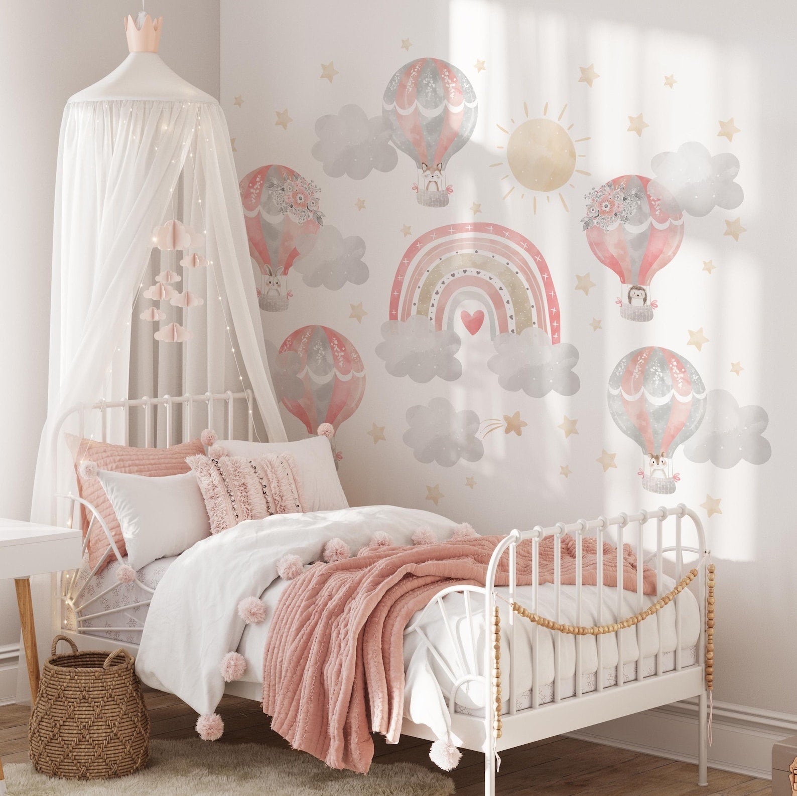 Vinilos decorativos Adhesivos infantiles de Pared arcoiris con globos aerostaticos