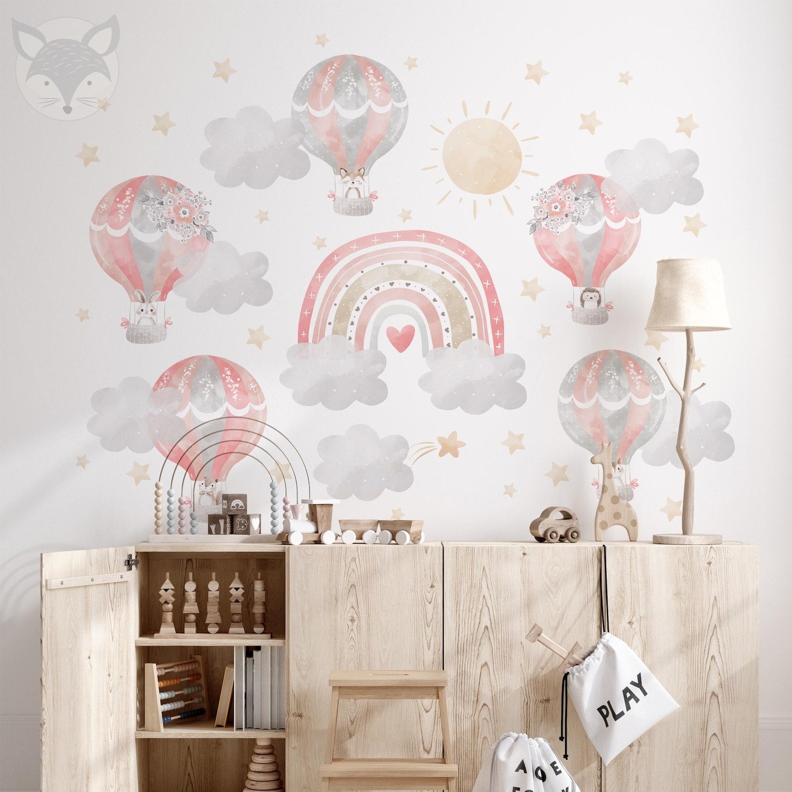 Vinilos decorativos Adhesivos infantiles de Pared arcoiris con globos aerostaticos