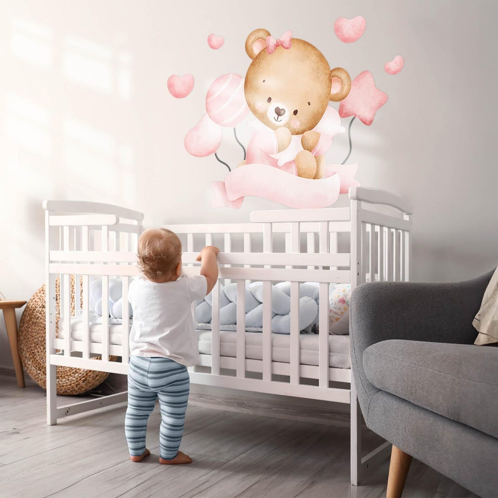 Vinilos decorativos Adhesivos infantiles de Pared de osita con globos y estrellas