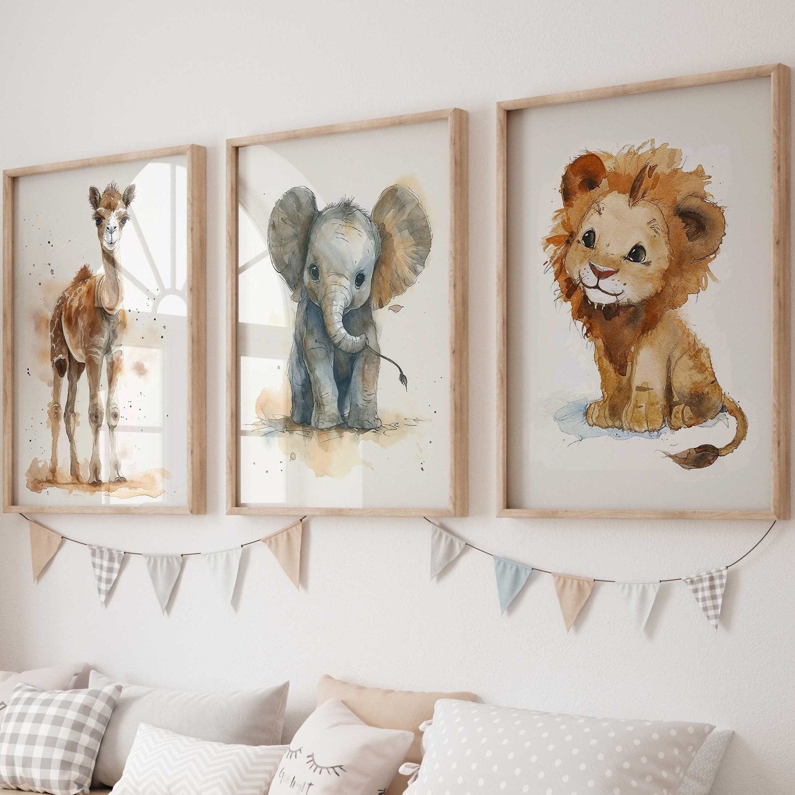 Cuadros Decorativos infantiles Modernos Animales acuarela leon, camello y elefante