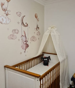 Vinilos decorativos Adhesivos infantiles de Pared Coneja con animales en nube (0135)