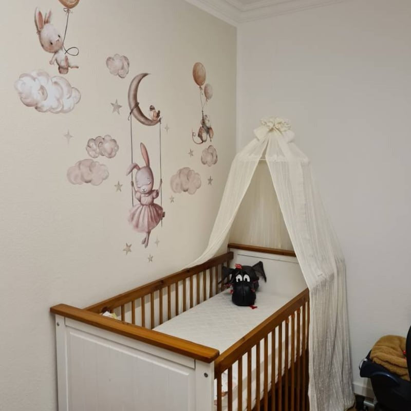Vinilos decorativos Adhesivos infantiles de Pared Coneja con animales en nube (0135)
