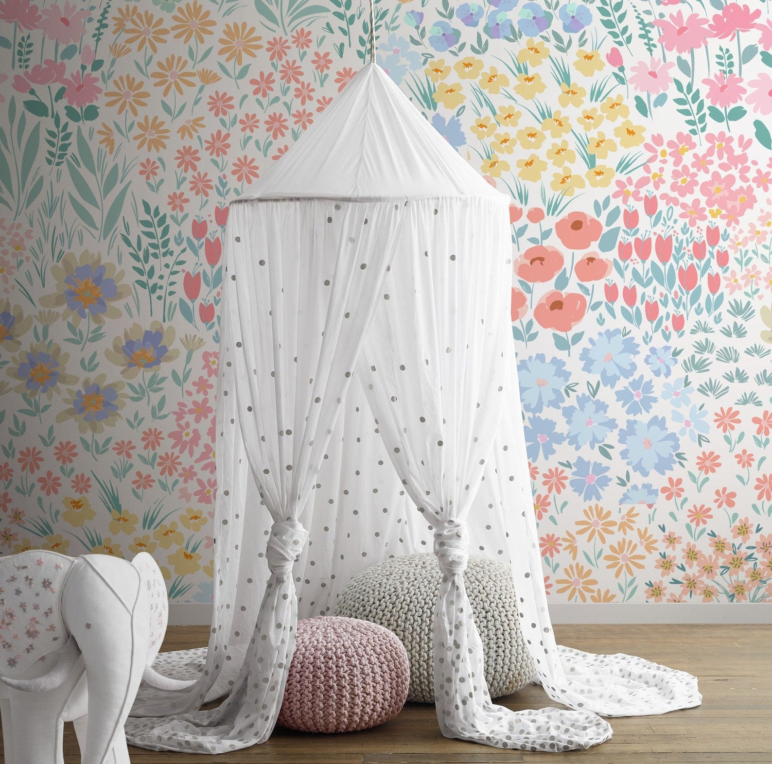 Papel para paredes diseño floral para habitación