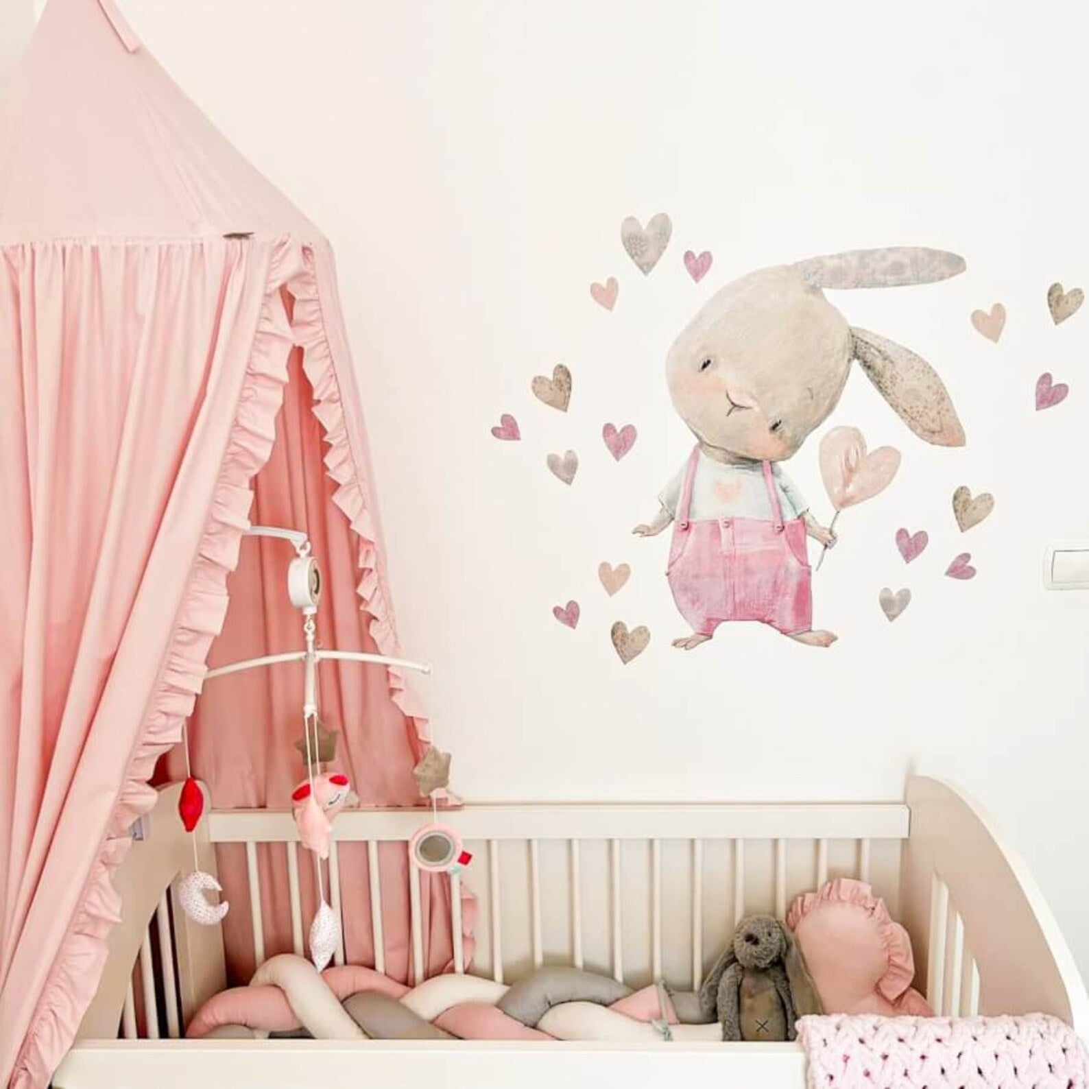 Vinilos decorativos Adhesivos infantiles de Pared  Conejo con corazones