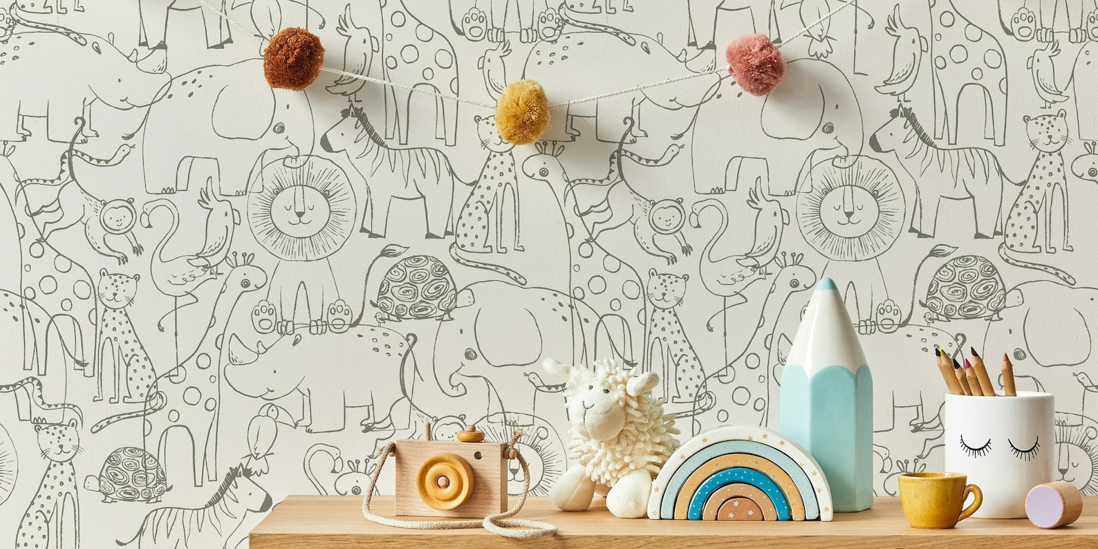 Papel para paredes con bocetos de animales de safari